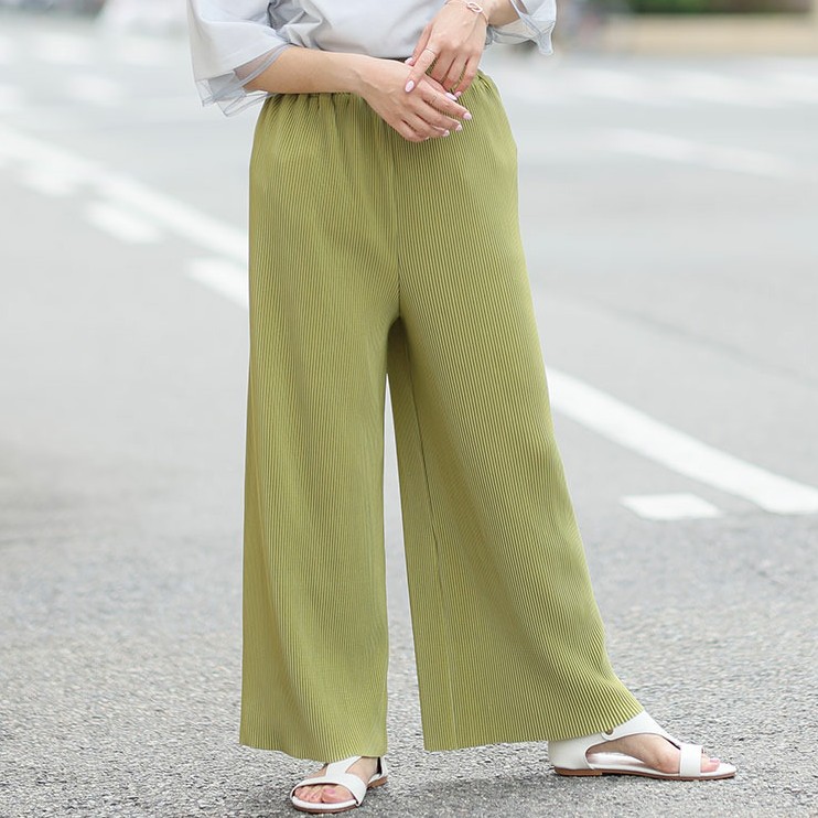 丈をセルフカットできるパンツ