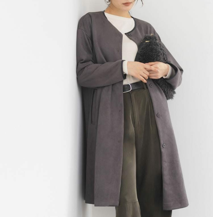 ノーカラーコート