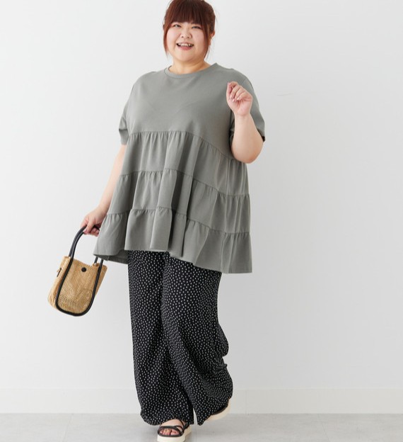 ドット柄パンツならきれいめカジュアルコーデが作りやすい！