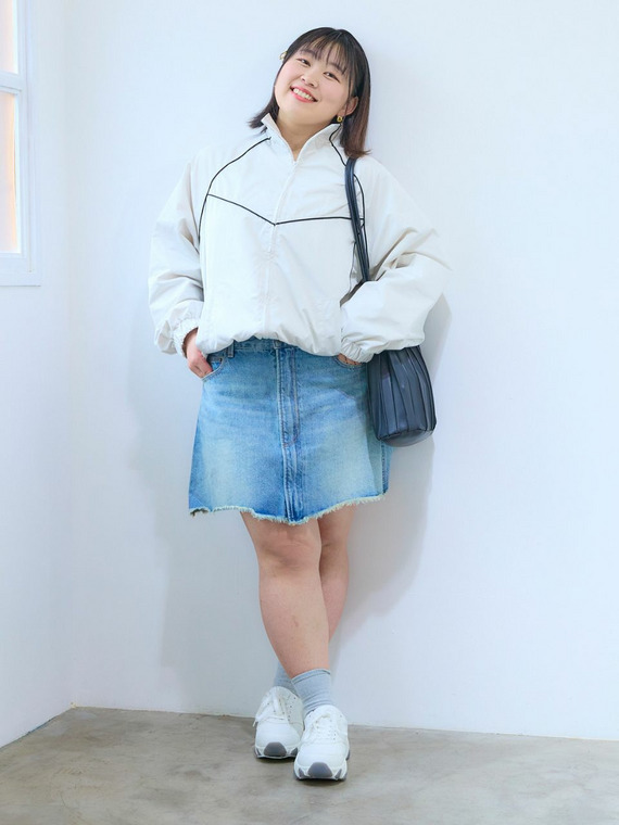 ミニスカートにチャレンジするなら台形スカートコーデ