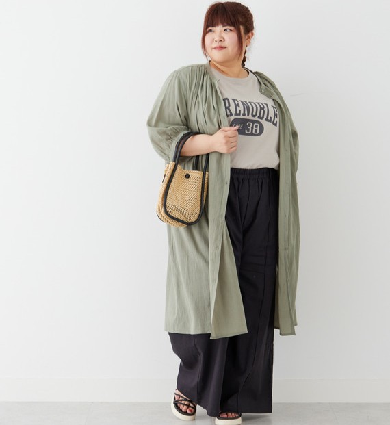 サラッとしたはき心地の麻・コットン素材の美脚パンツで楽にスタイルアップ！