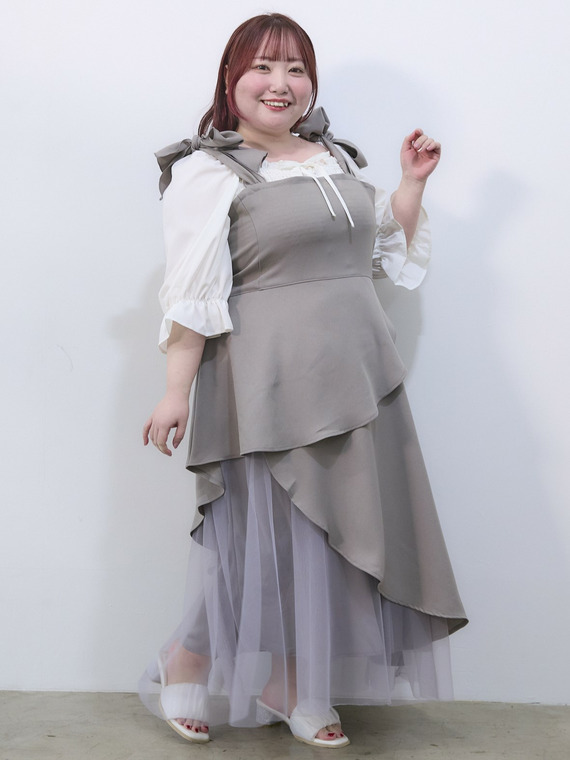 ぽっちゃりさんのチュールワンピース×サンダルコーデ