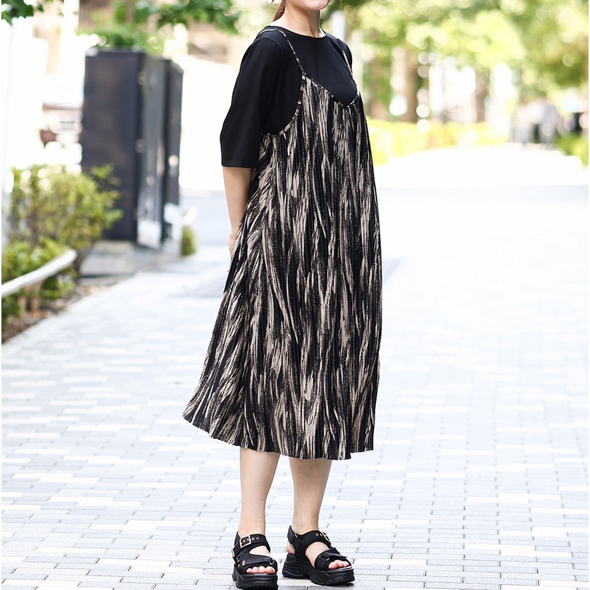 50代～ぽっちゃりさんにおすすめのキャミワンピースコーデ