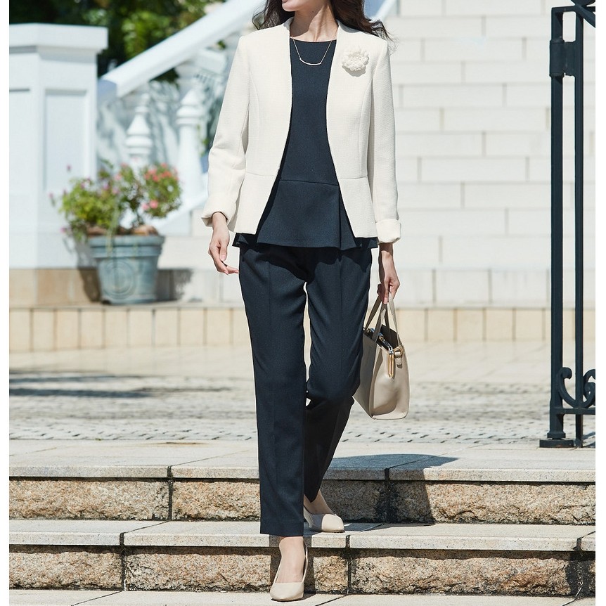 ぽっちゃりママさんの入園式におすすめスーツは？動きやすいパンツスーツを選択！