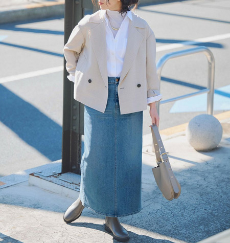 40代ぽっちゃりさん向けデニムスカートコーデ|上品かつ体型カバーがキーワード
