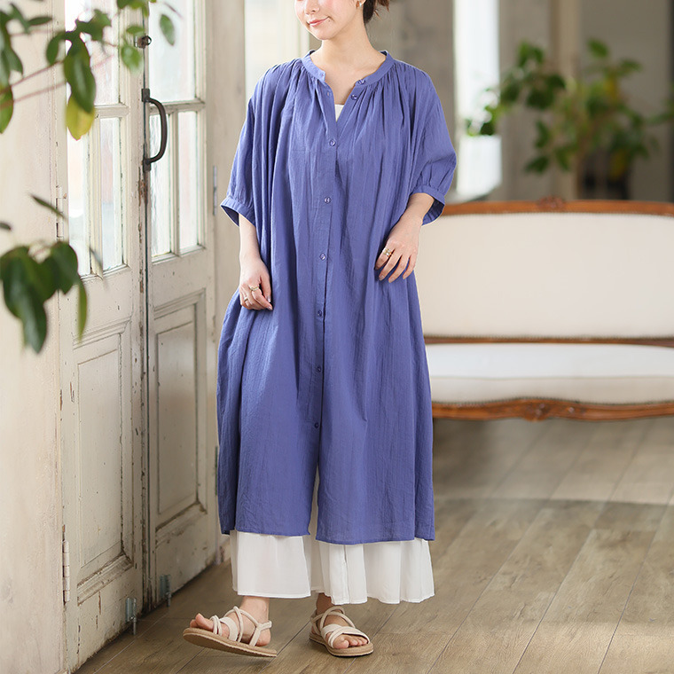 身幅が広いワンピの着痩せ術｜「抜け感」とボトムス選びが鍵