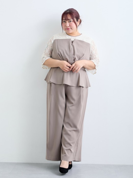 【夏】薄着でも「きちんと感」◎ペプラムセットアップでお腹まわりを徹底カバー！