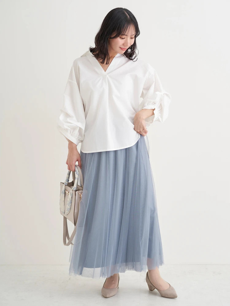 【一枚で着用】デザインシャツ×カラーパンツが春夏らしくておすすめ！ぽっちゃり白シャツコーデ