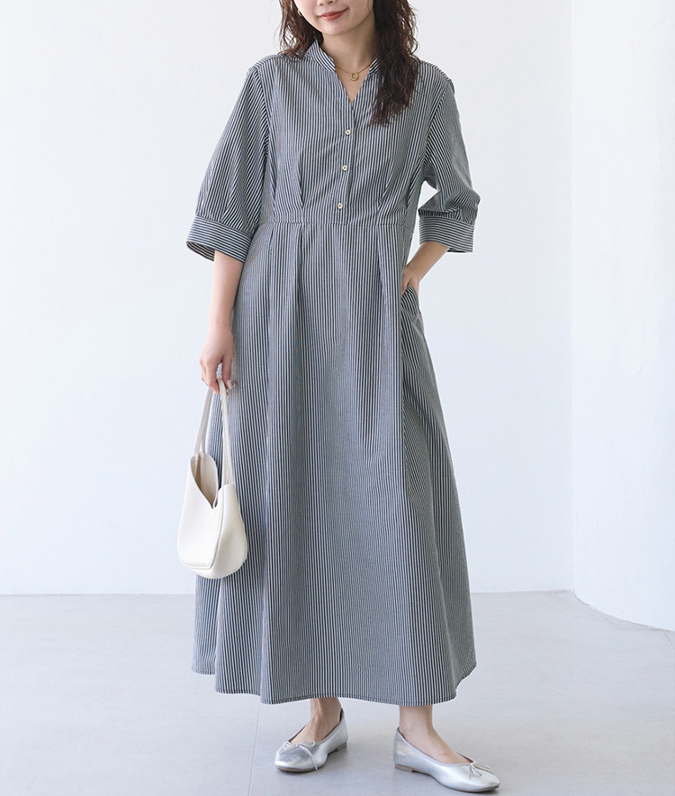 ストライプタックワンピース　骨格ストレートぽっちゃりさんにおすすめ