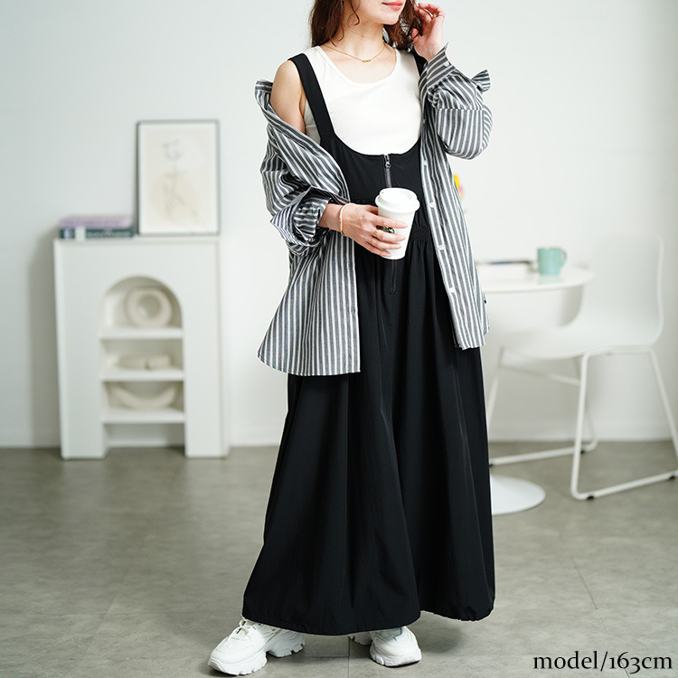 ぽっちゃり40代には「縦ライン強調＆ゆるシルエット」が効く