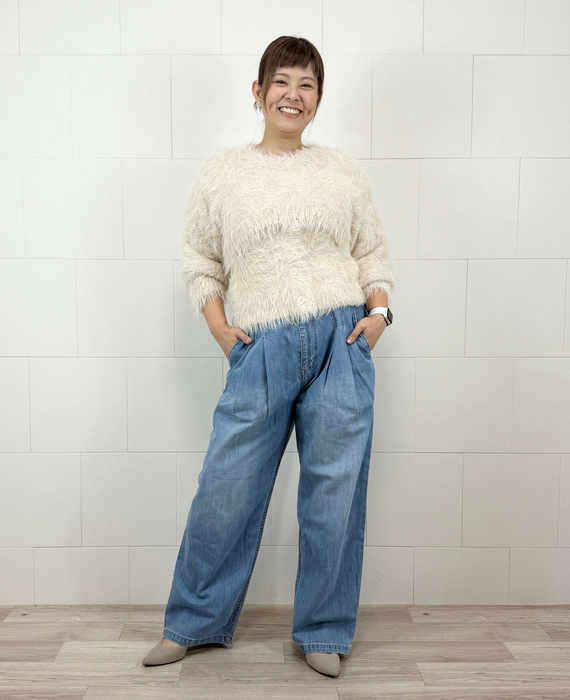 大きいサイズ　レイヤードスタイルを取り入れたぽっちゃりコーデ