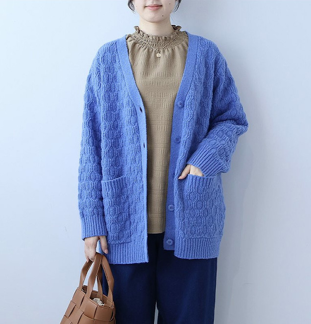 変わり編みVネック ミドル丈カーディガン