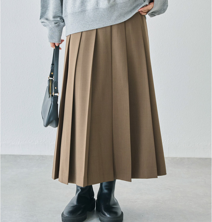プリーツスカート