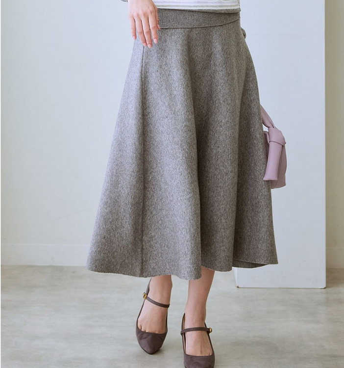 フレアニットスカート