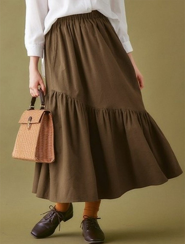 綿起毛素材ななめティアードスカート